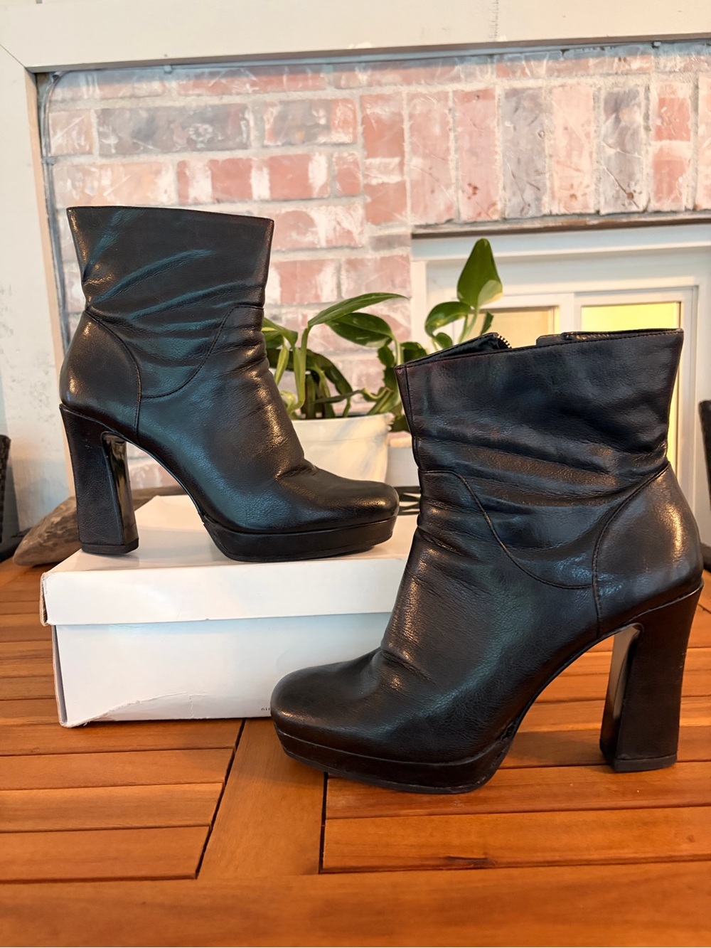 Nine West Black Leather Platform Ankle Boots